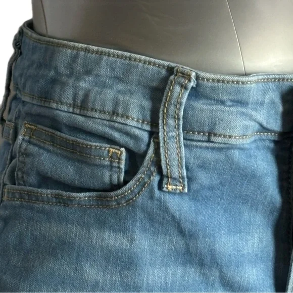 Universal Thread High Rise Skinny Jeans Light Blue Faded Women’s 6/28 Long - Picture 4 of 16